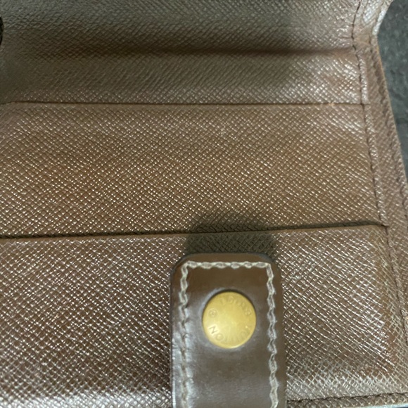 Authentic Louis Vuitton Damier Ebone Short Wallet - Picture 3 of 8